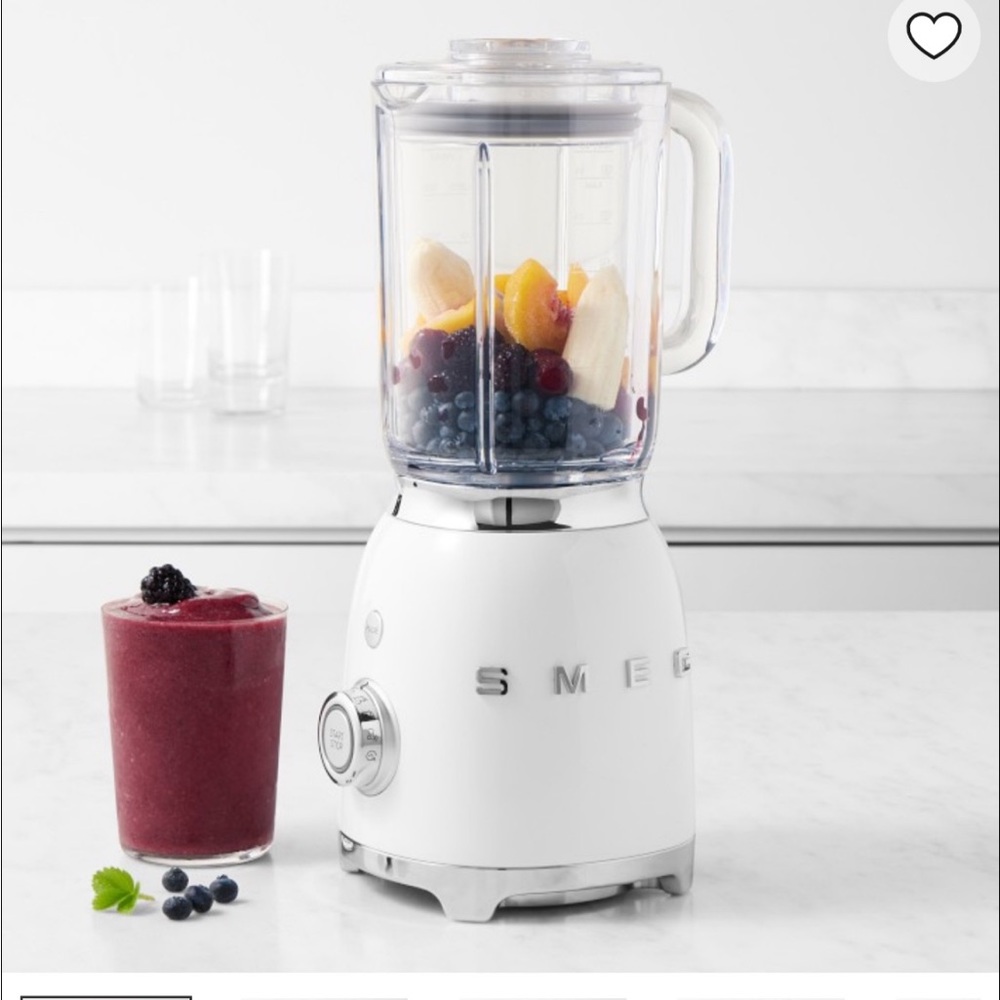 SMEG 50's Style Retro Blender in bright white